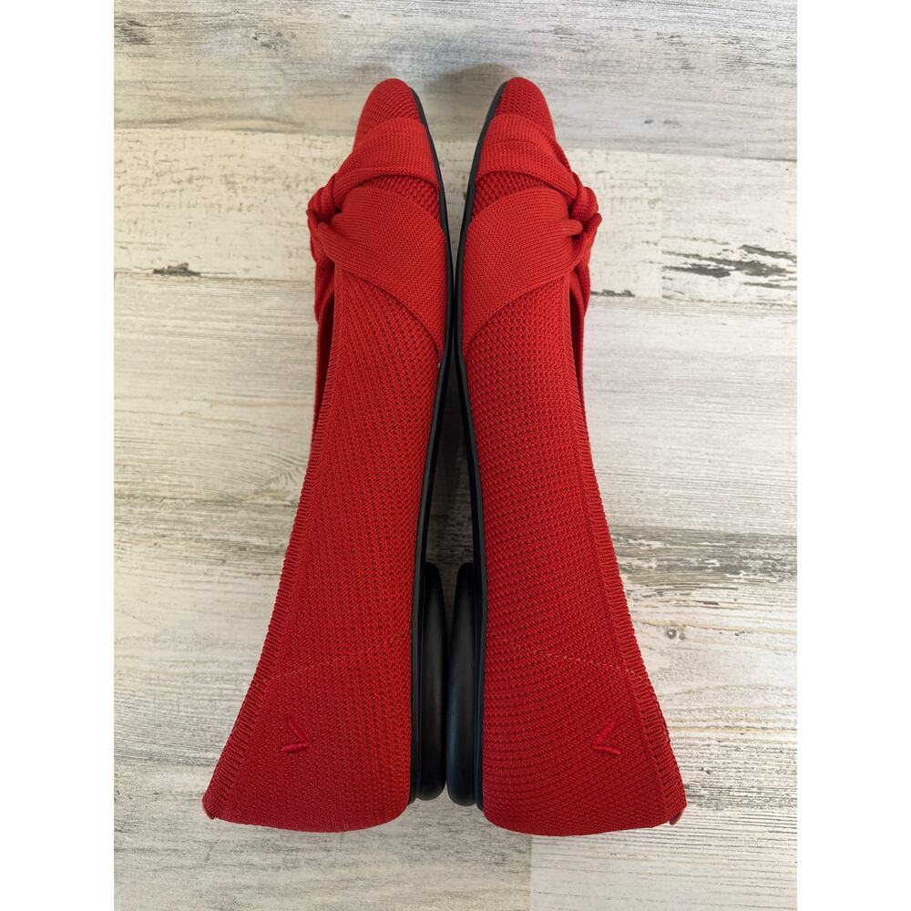 Knot-Front Pointed Knit Ballet Flats in Red - Picture 6 of 9